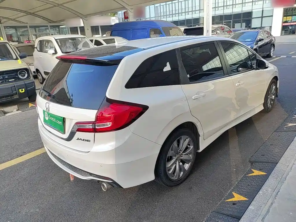 Honda Jade — миниатюра 7