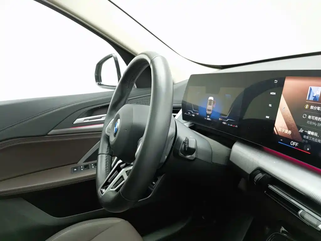 BMW X1 — миниатюра 22