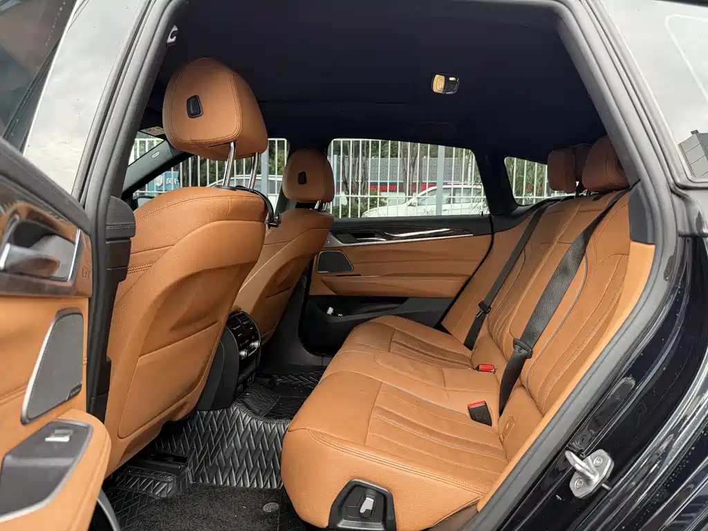 BMW 6 Series GT — миниатюра 20