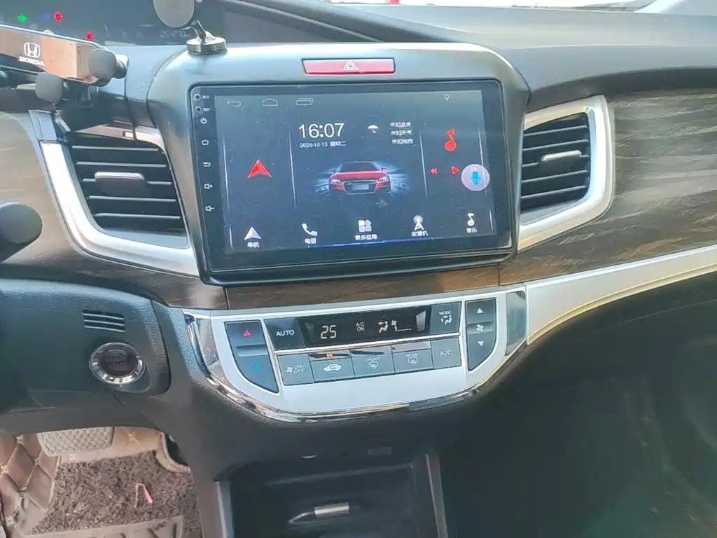 Honda Jade — миниатюра 13