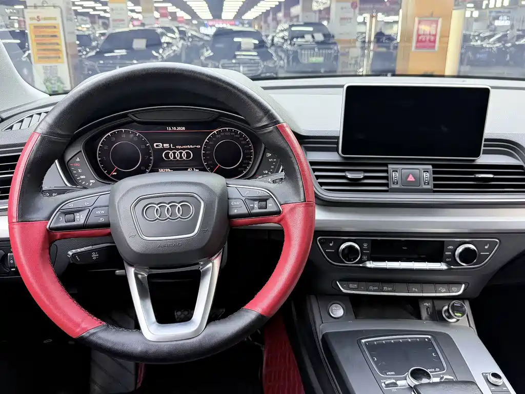 Audi Q5L — миниатюра 8