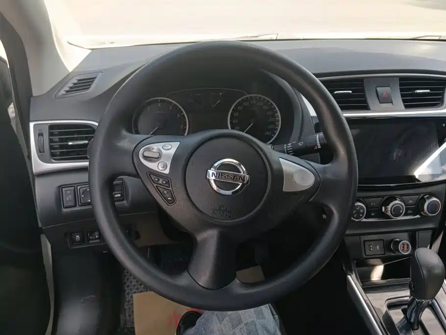 Nissan Sylphy — миниатюра 15