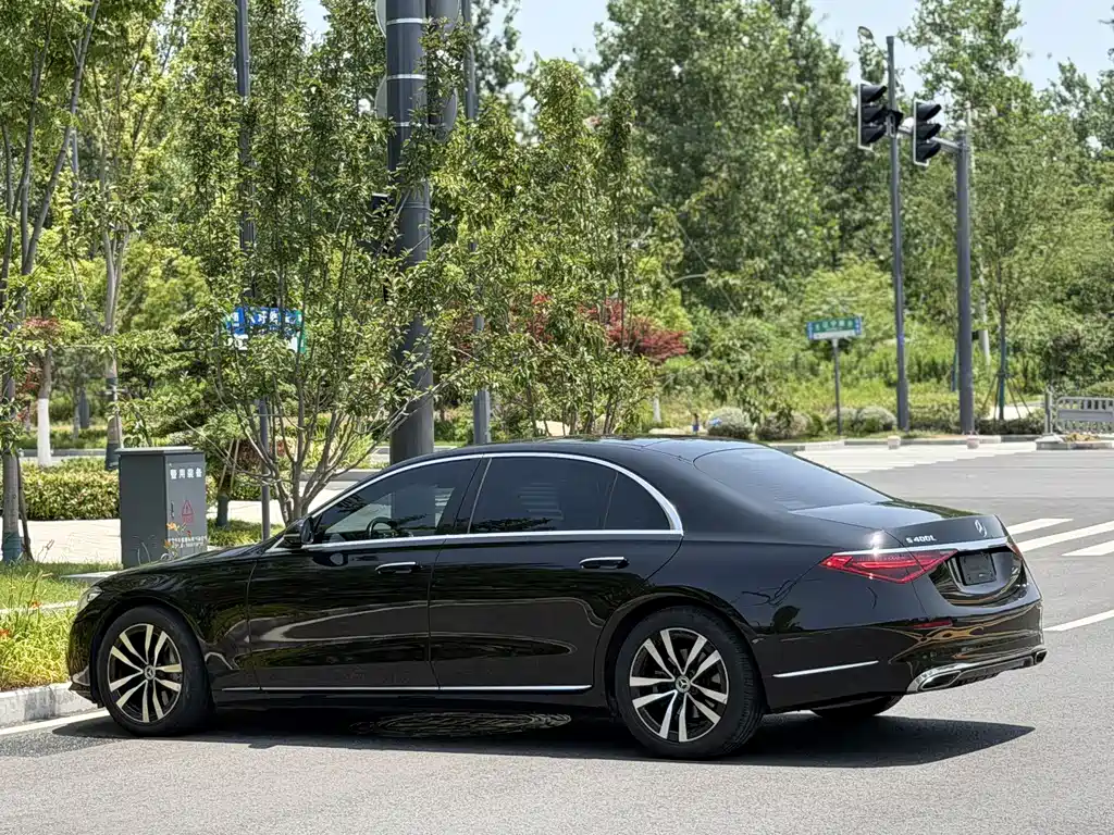 Mercedes-Benz S-Class S 2022 S 400 L Luxury