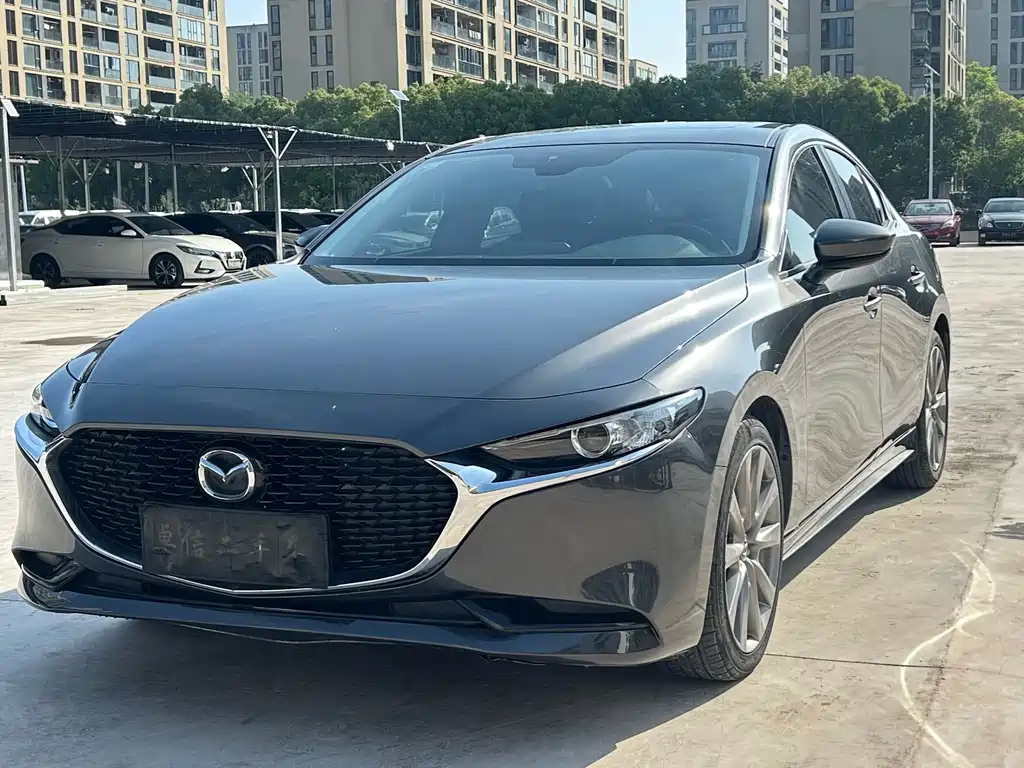 Mazda 3 Axela 2021