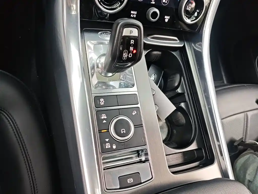 Land Rover Sport — миниатюра 19