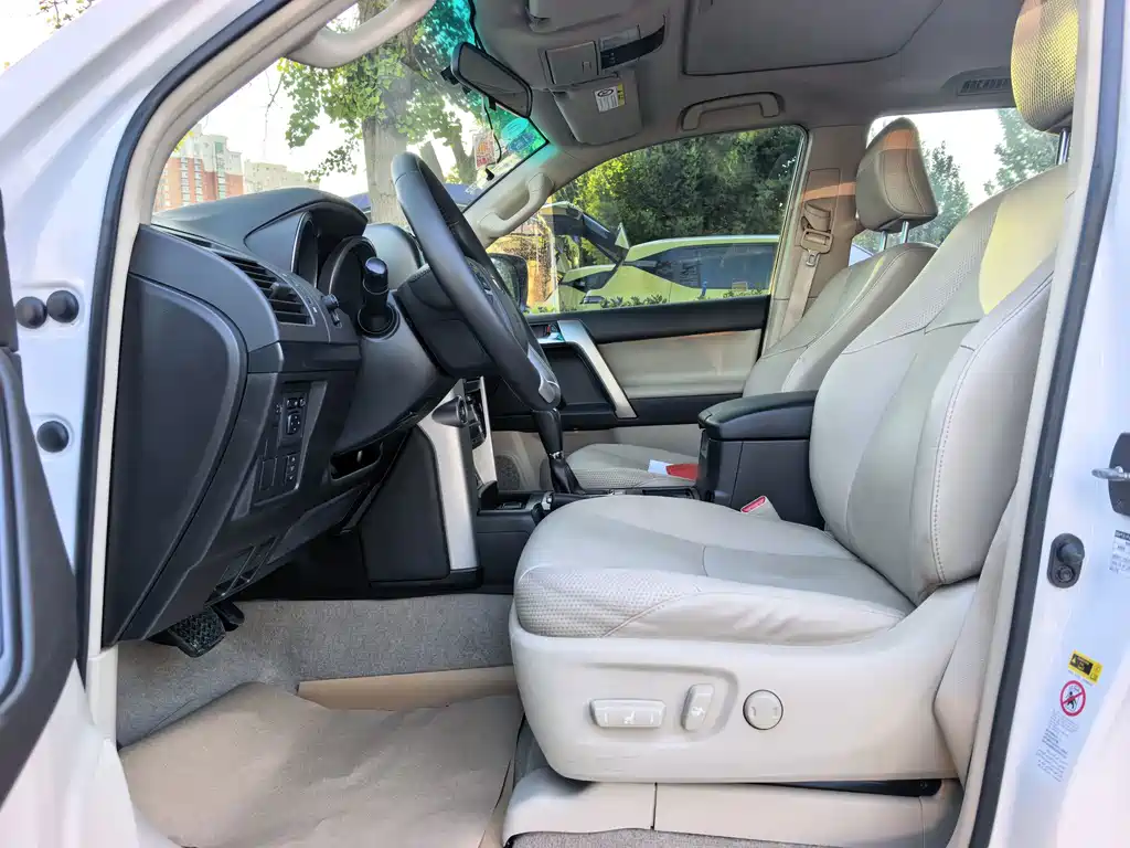Toyota Prado — миниатюра 6