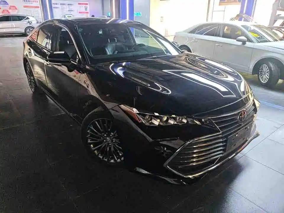 Toyota Avalon — миниатюра 2
