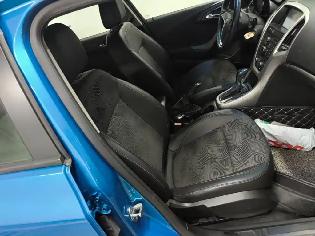 Buick Excelle — миниатюра 25