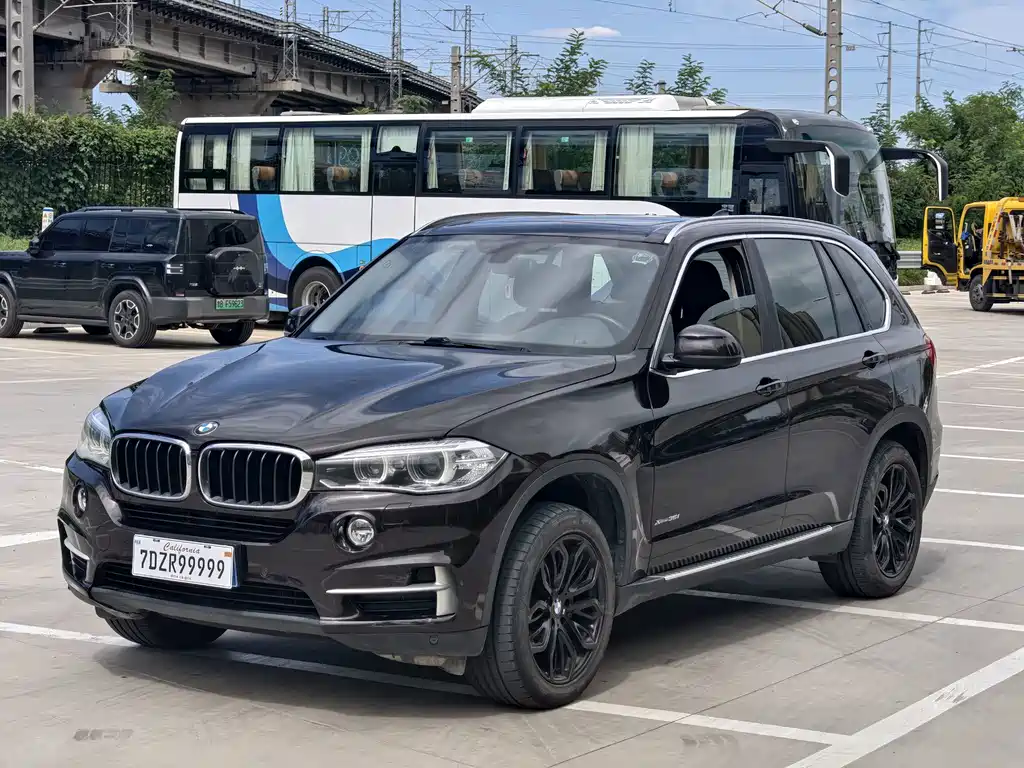 BMW X5 (Import)