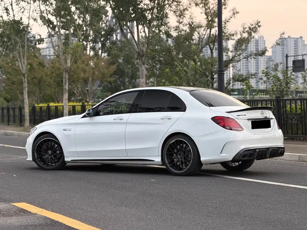 Mercedes-Benz C-Class AMG — миниатюра 4