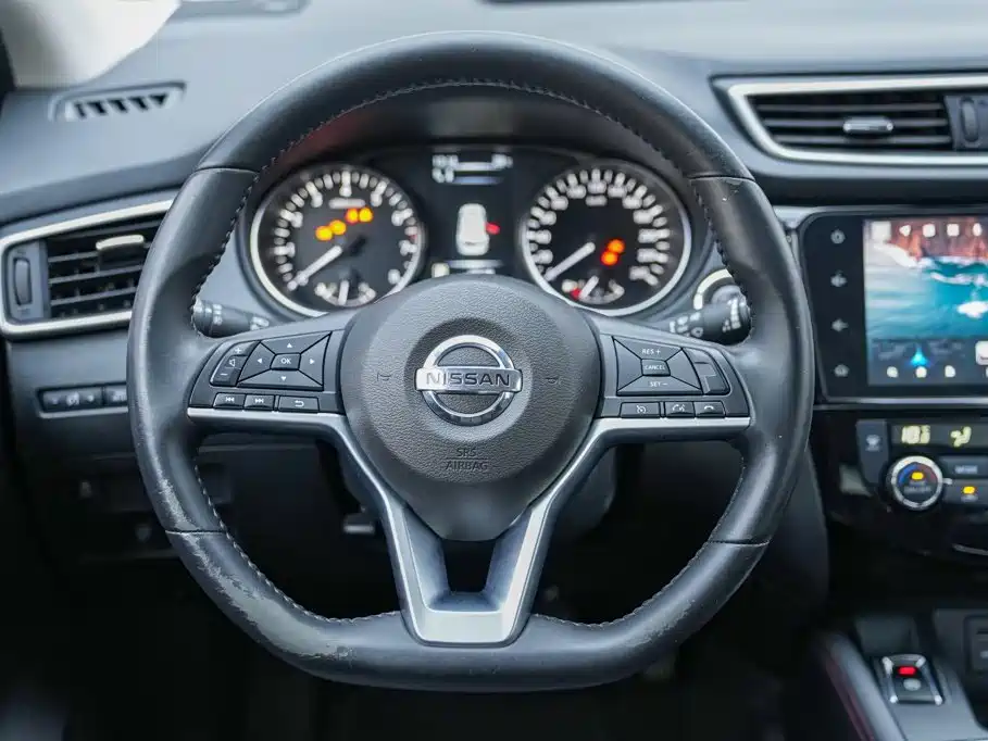 Nissan Qashqai — миниатюра 11