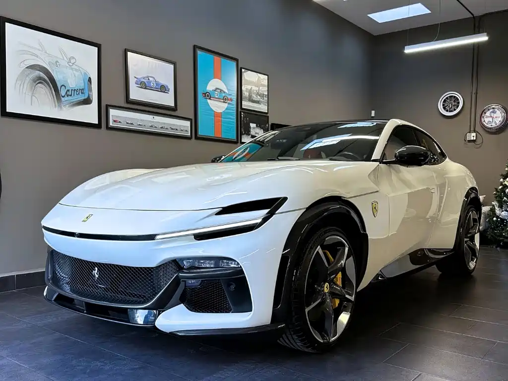 Ferrari Purosangue 0