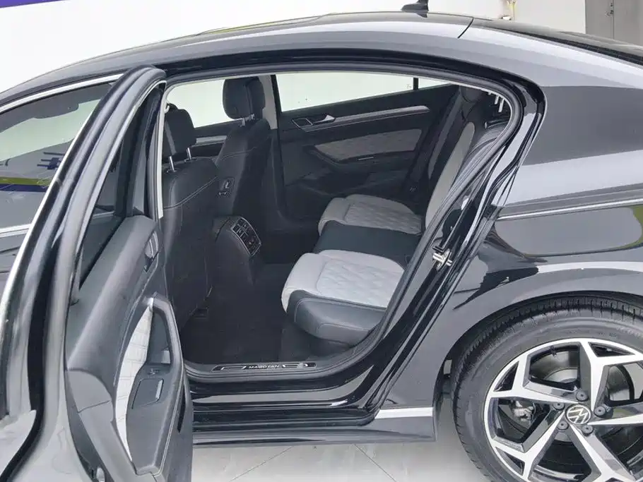 Volkswagen Magotan — миниатюра 11