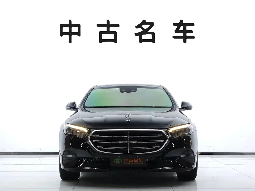Mercedes-Benz E-Class — миниатюра 2