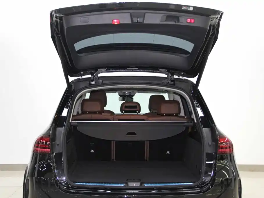 Mercedes-Benz GLE (Import) — миниатюра 28