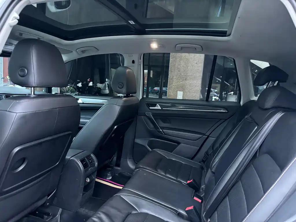 Volkswagen Golf Sportsvan — миниатюра 8