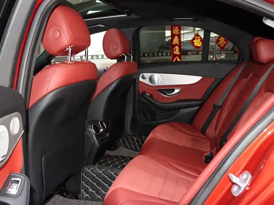 Mercedes-Benz C-Class — миниатюра 10