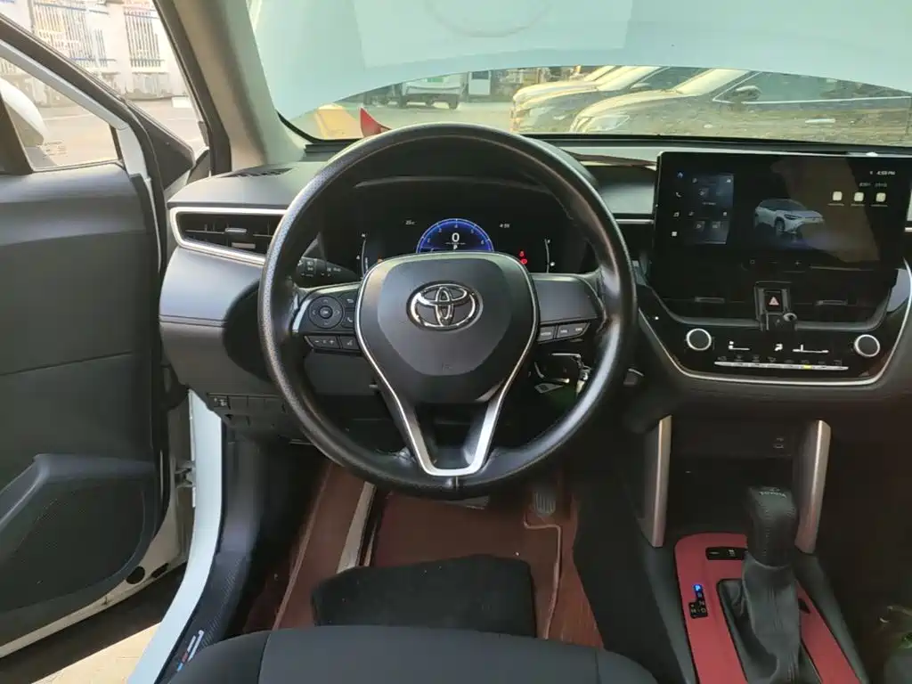 Toyota Frontlander — миниатюра 11