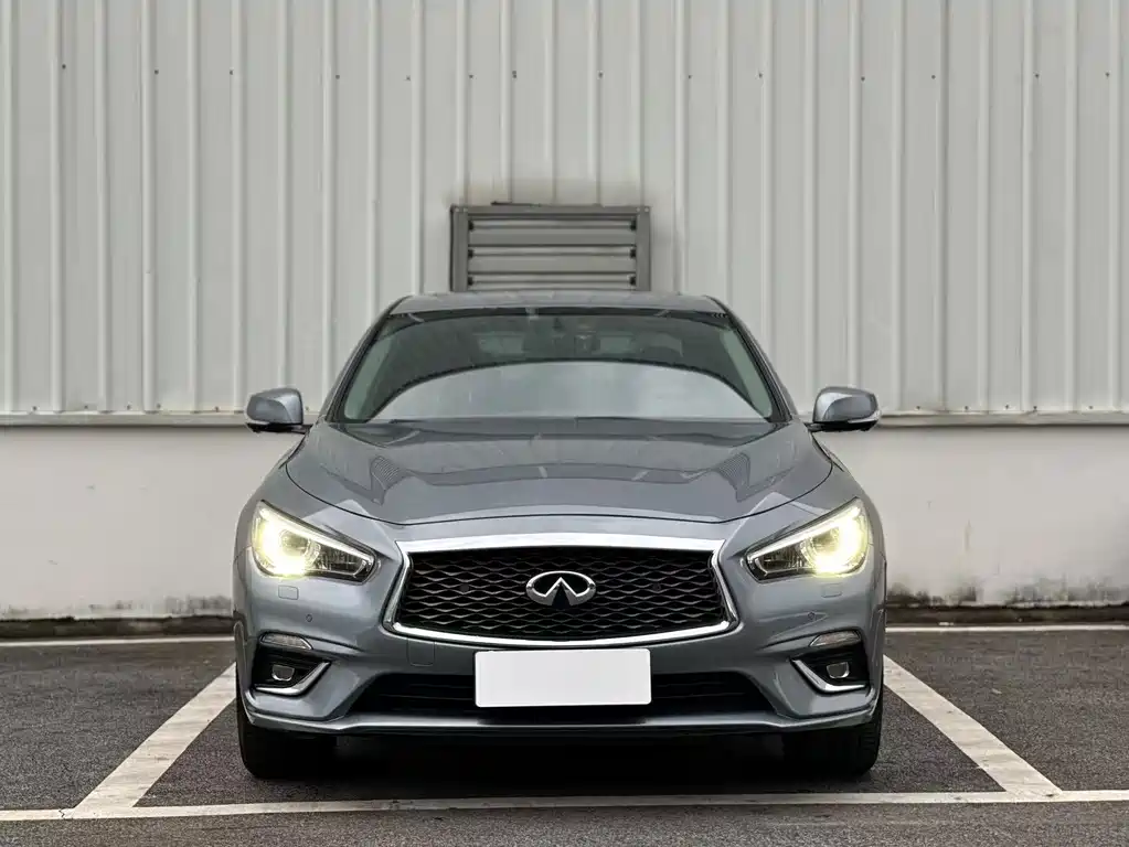 Infiniti Q50L — миниатюра 2
