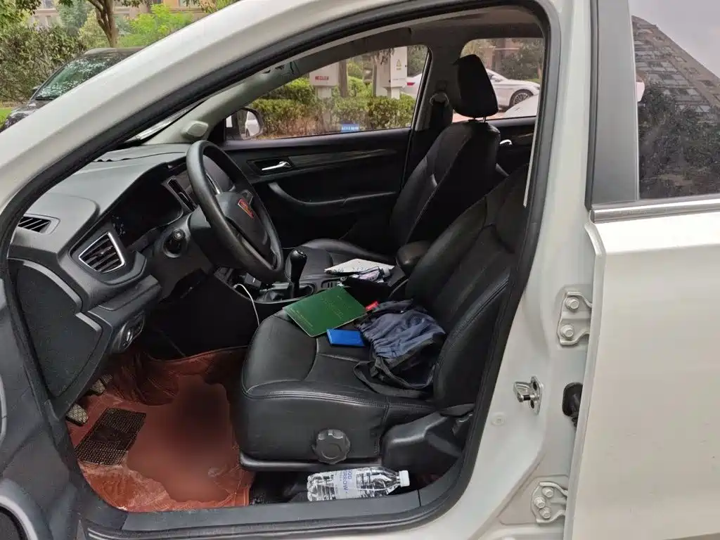 Roewe 360 — миниатюра 17