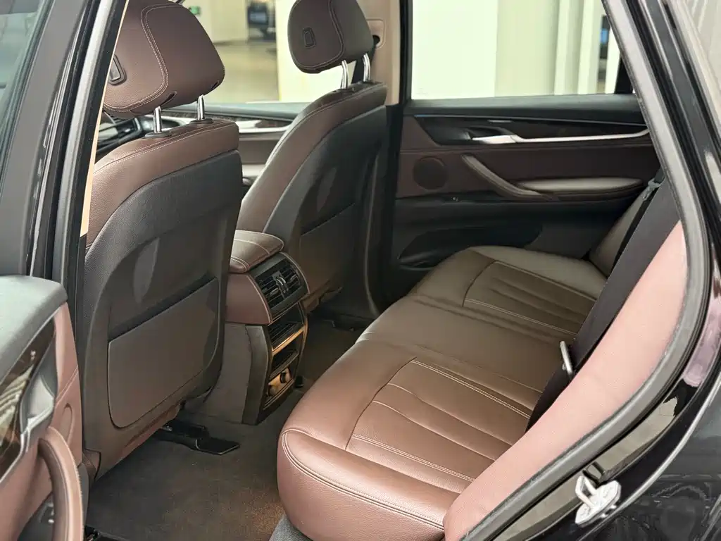 BMW X5 (Import) — миниатюра 5