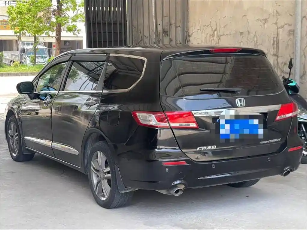 Honda Odyssey 2009 2.4L Luxury