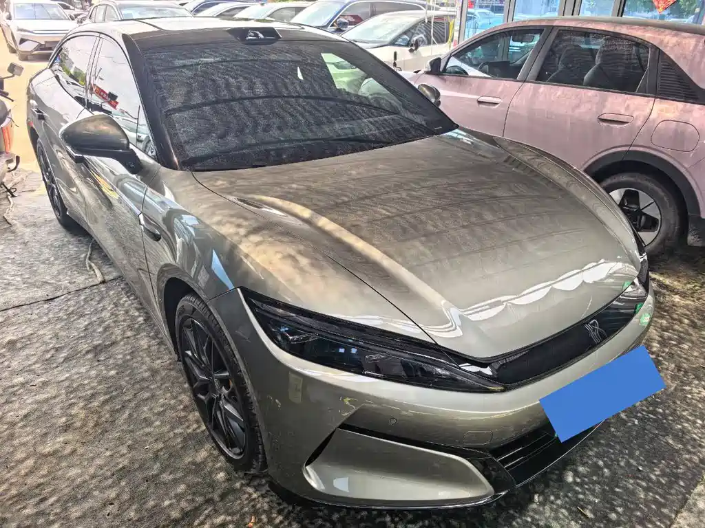 BYD Хань Ли — миниатюра 3
