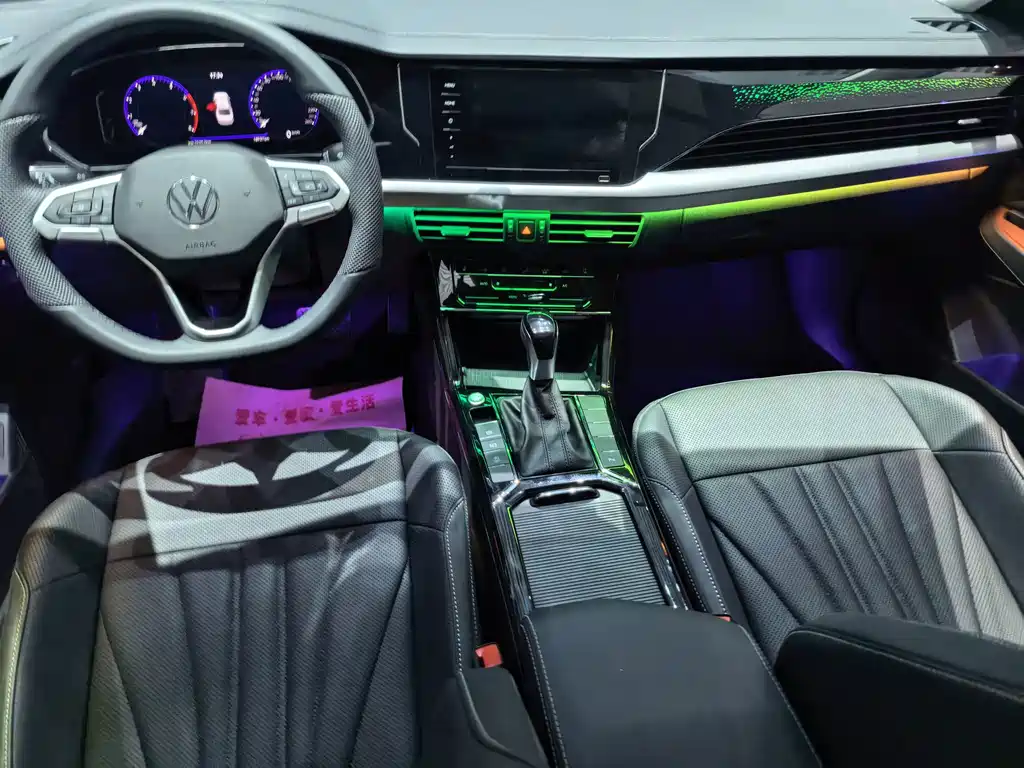 Volkswagen Passat — миниатюра 8