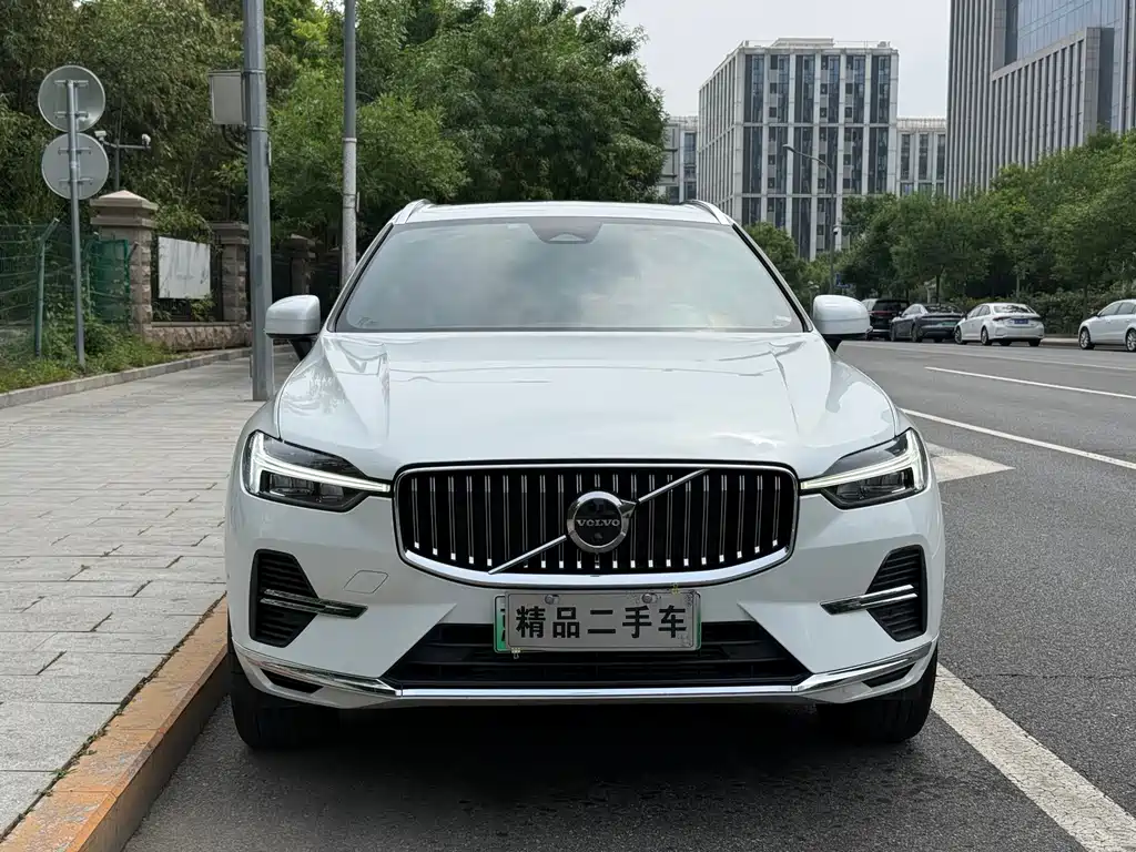 Volvo XC60 2021 T8 E Sport