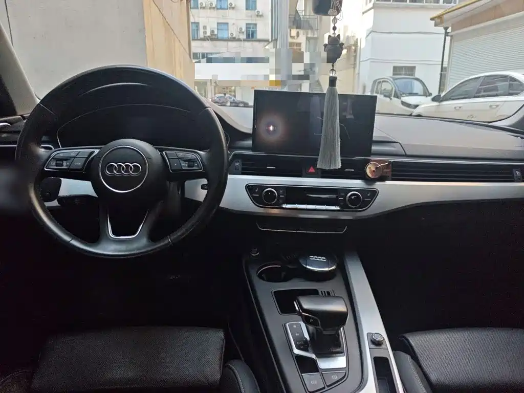 Audi A4L — миниатюра 13
