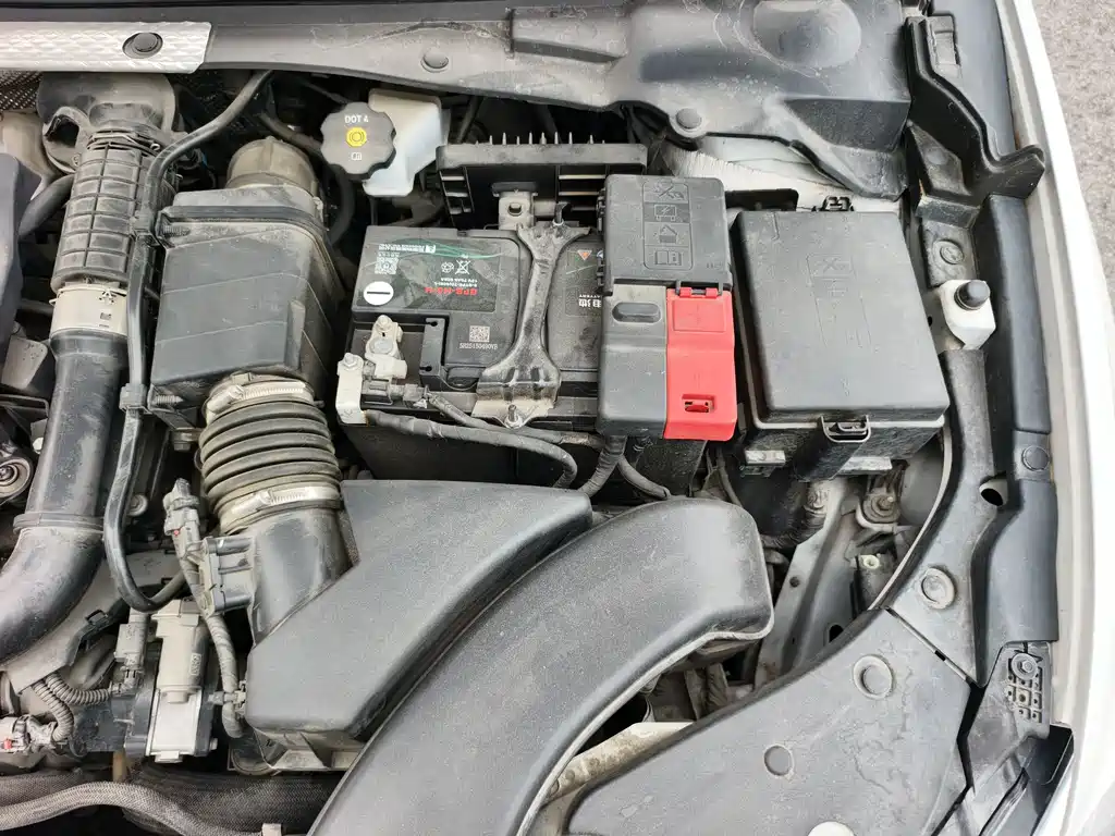 Buick Verano — миниатюра 16