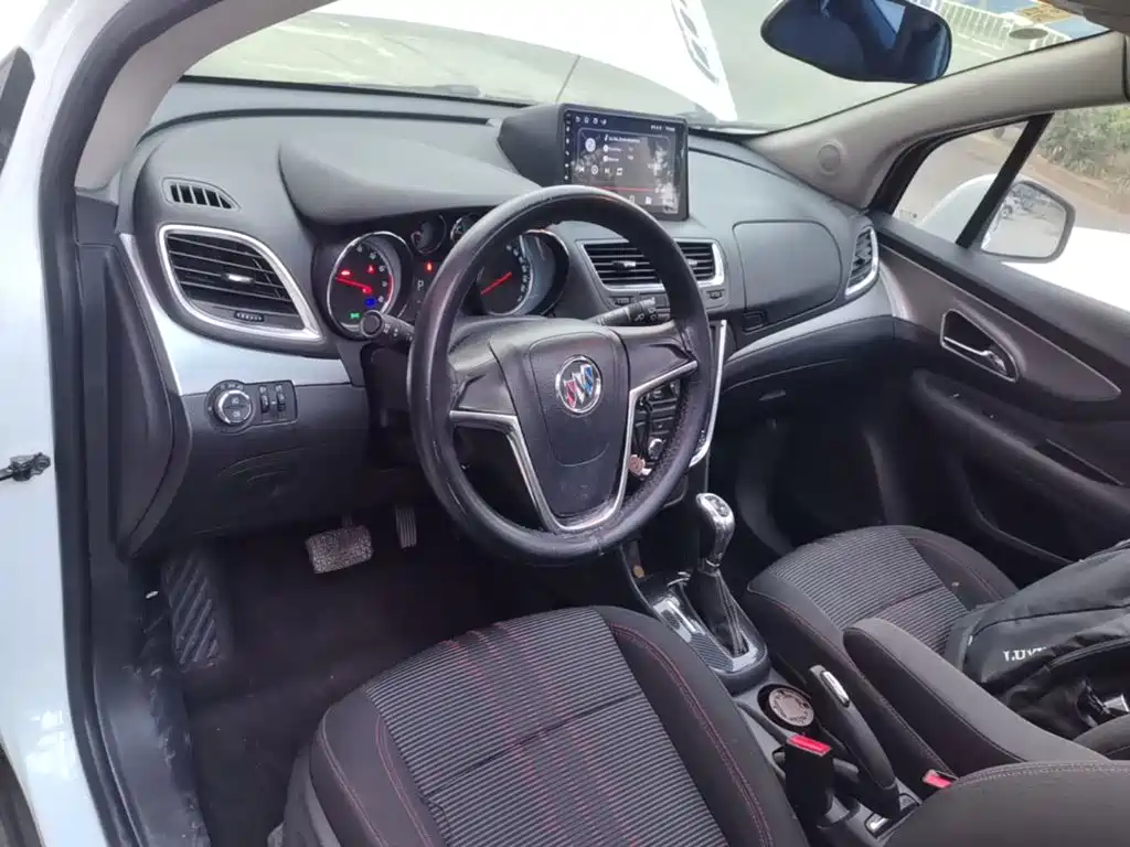 Buick Encore — миниатюра 10