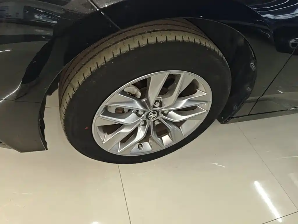 Toyota Avalon — миниатюра 23