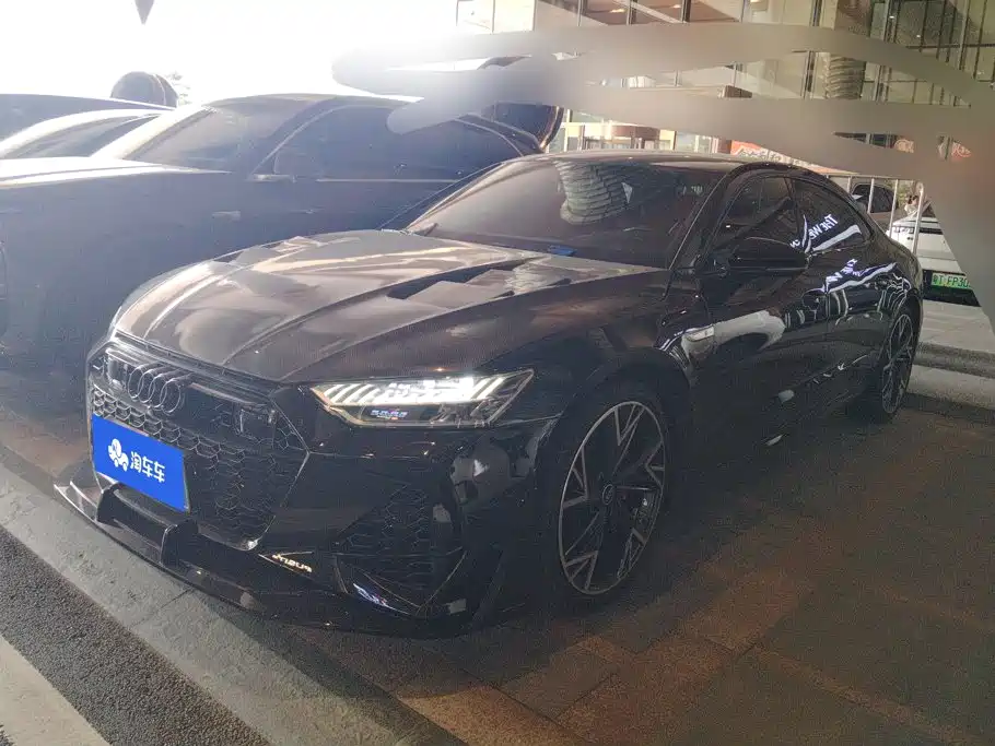 Audi A7L