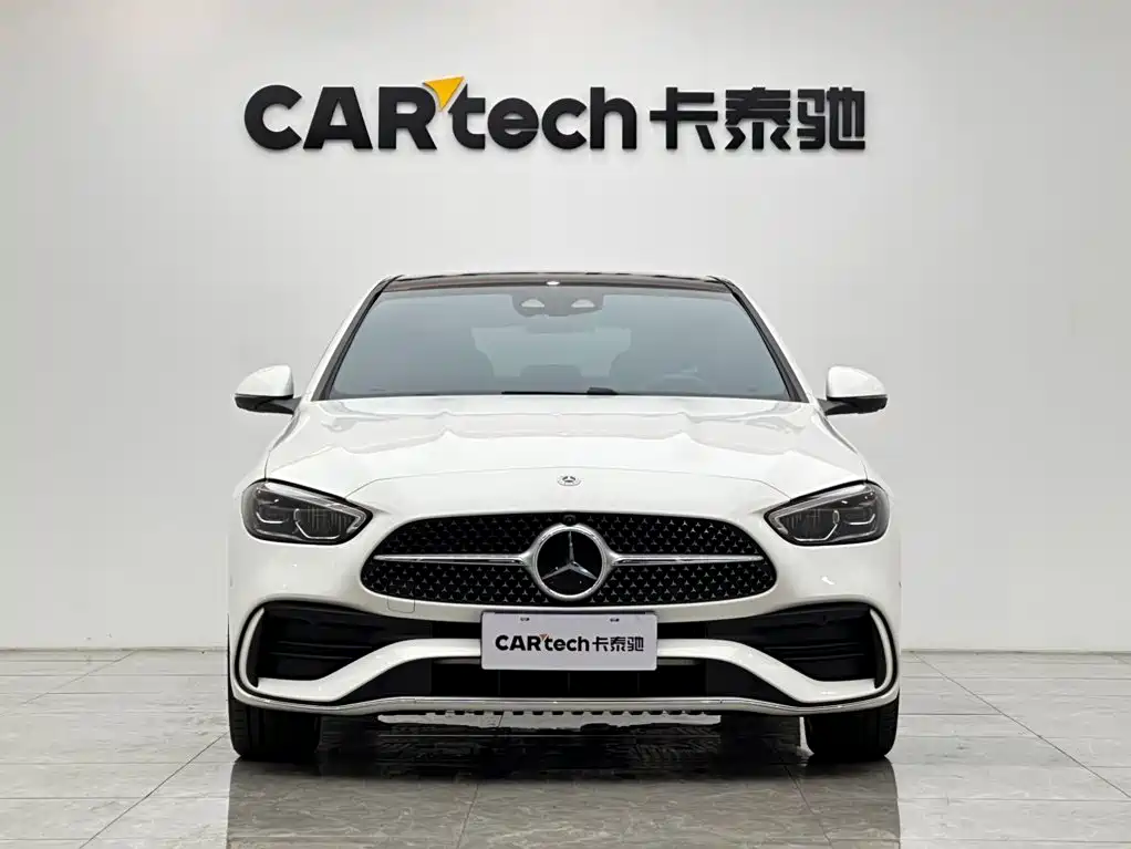Mercedes-Benz C-Class — миниатюра 7