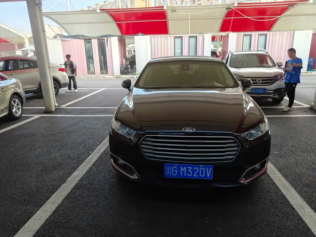 Ford Taurus — миниатюра 2