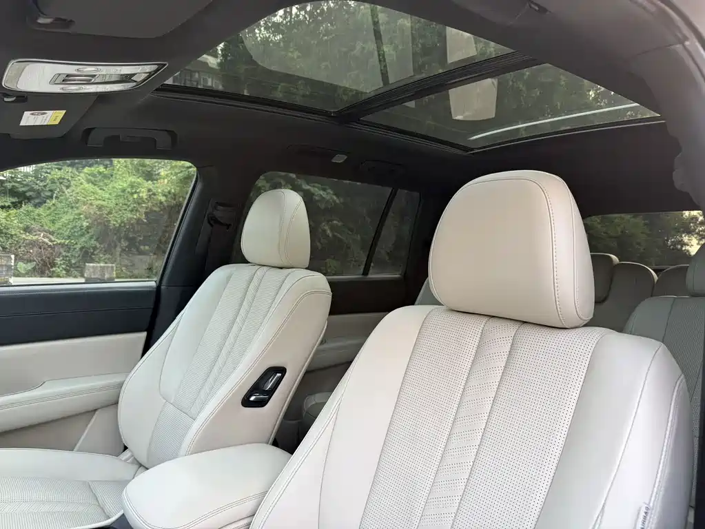 Li Auto Li ONE — миниатюра 14