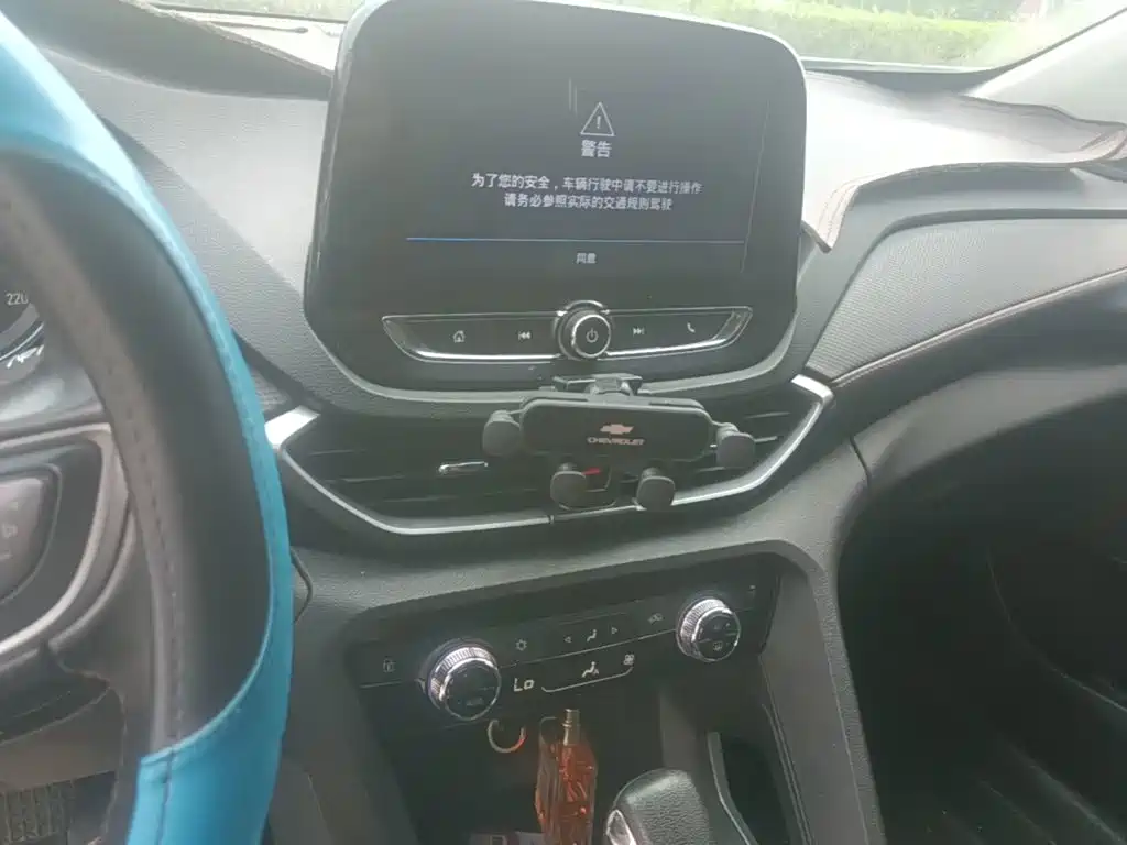 Chevrolet Volando — миниатюра 13