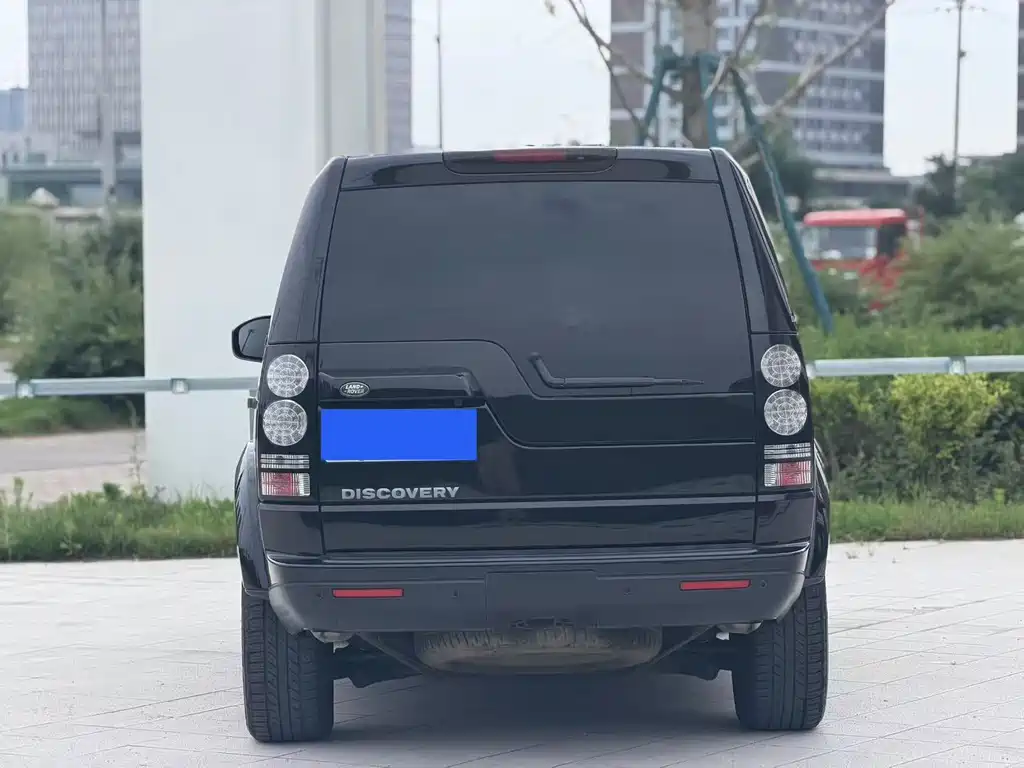 Land Rover Discovery 2015 3.0 SC V6 SE