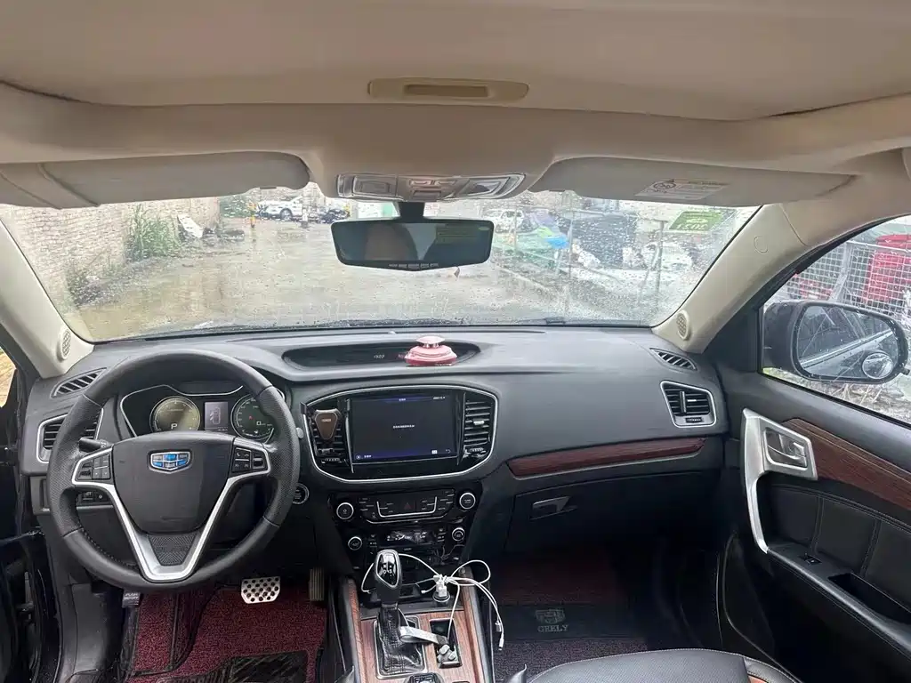 Geely Vision X6 — миниатюра 4