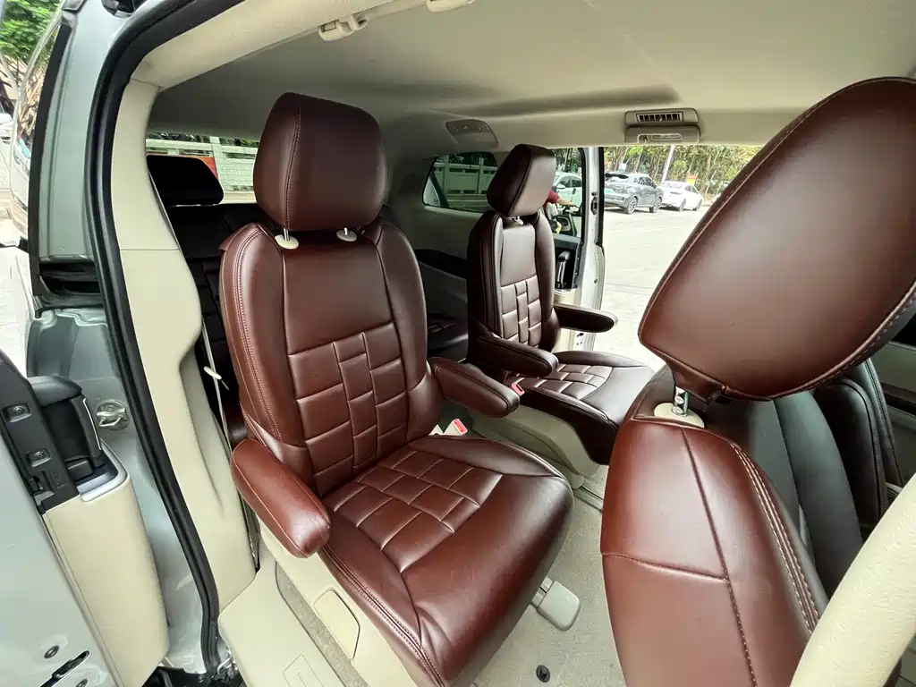 Buick GL8 2018 28T Comfort VI