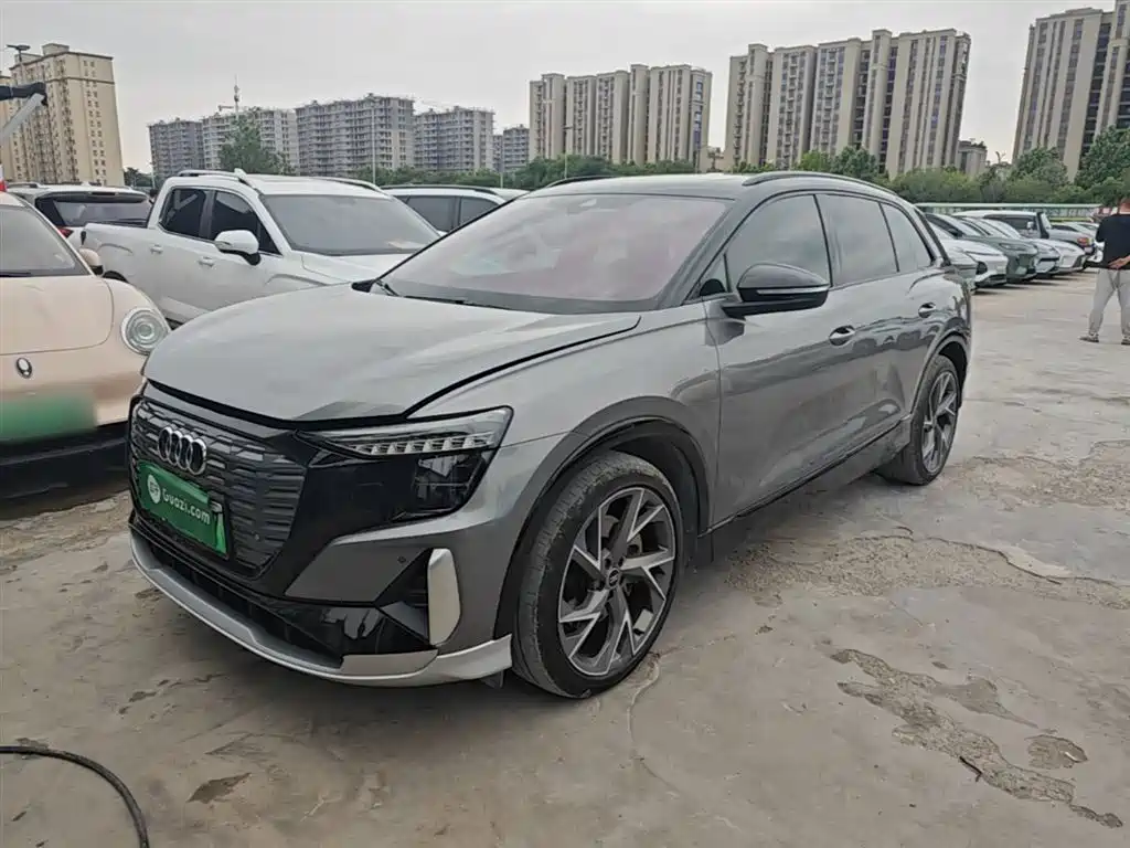 Audi Q5 e-tron 2022
