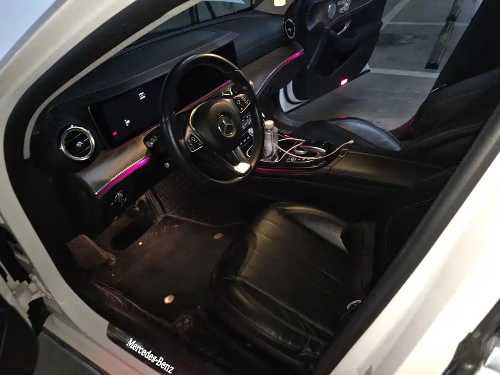 Mercedes-Benz E-Class — миниатюра 3
