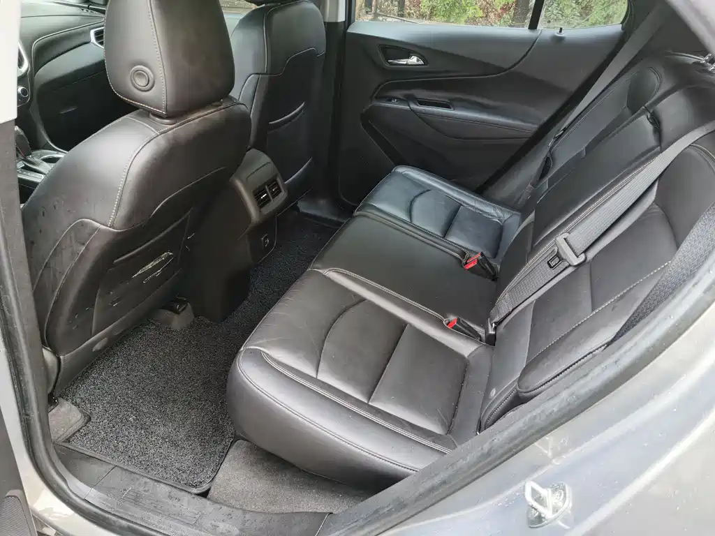 Chevrolet Equinox 2018 550T AT
