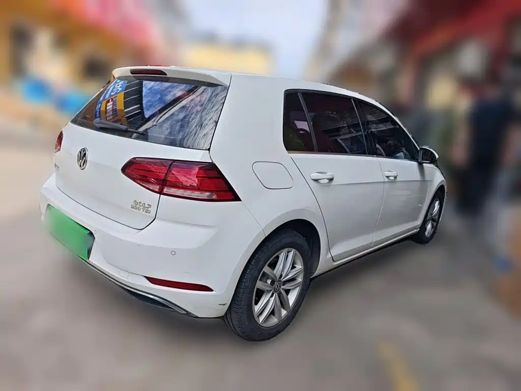 Volkswagen Golf — миниатюра 6