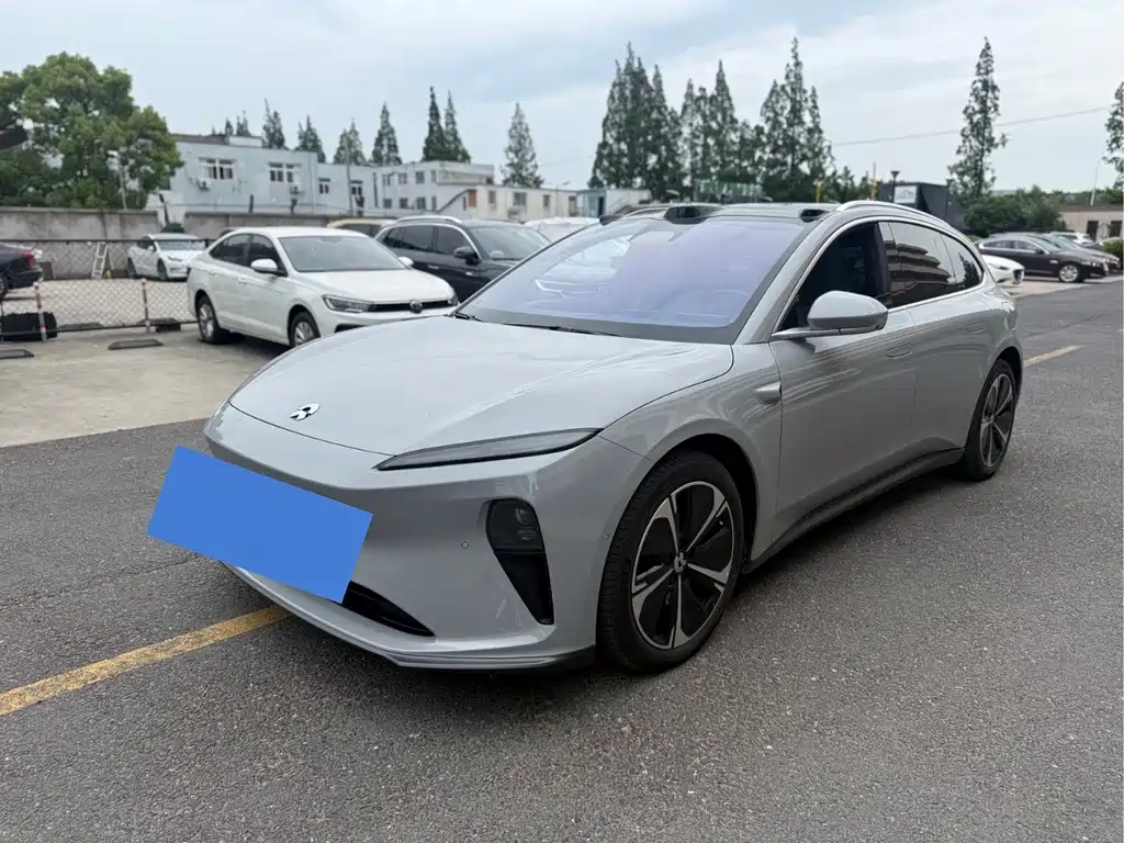 Nio ET5T 2024