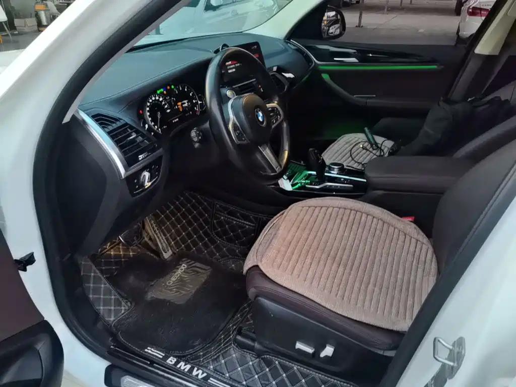 BMW X3 — миниатюра 15