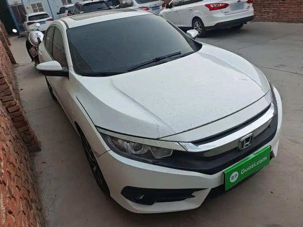 Honda Civic — миниатюра 4