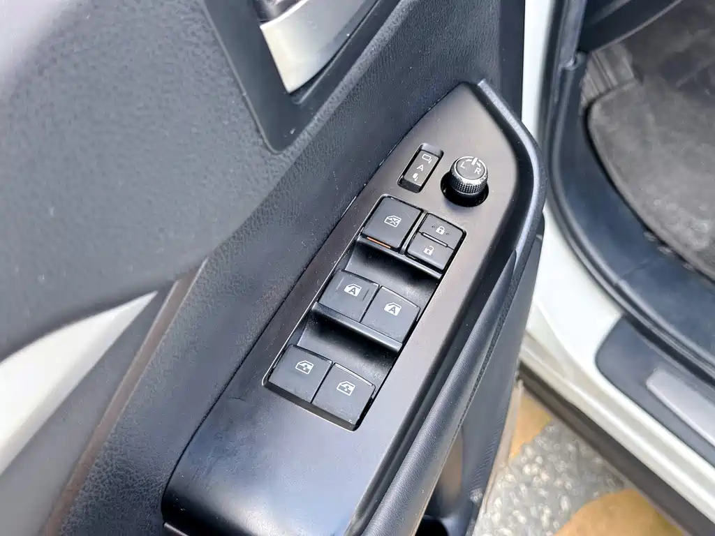 Toyota Highlander — миниатюра 21