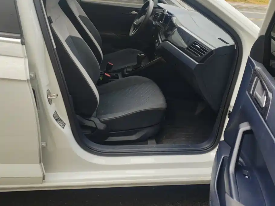 Volkswagen Lavida — миниатюра 8